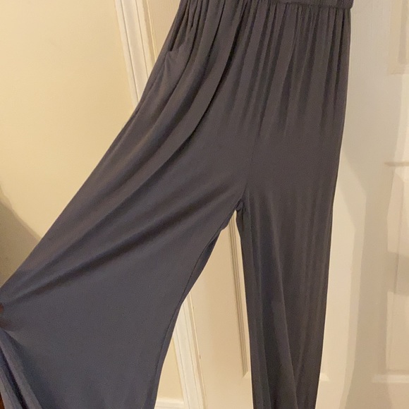 Never worn jumper - Picture 2 of 2